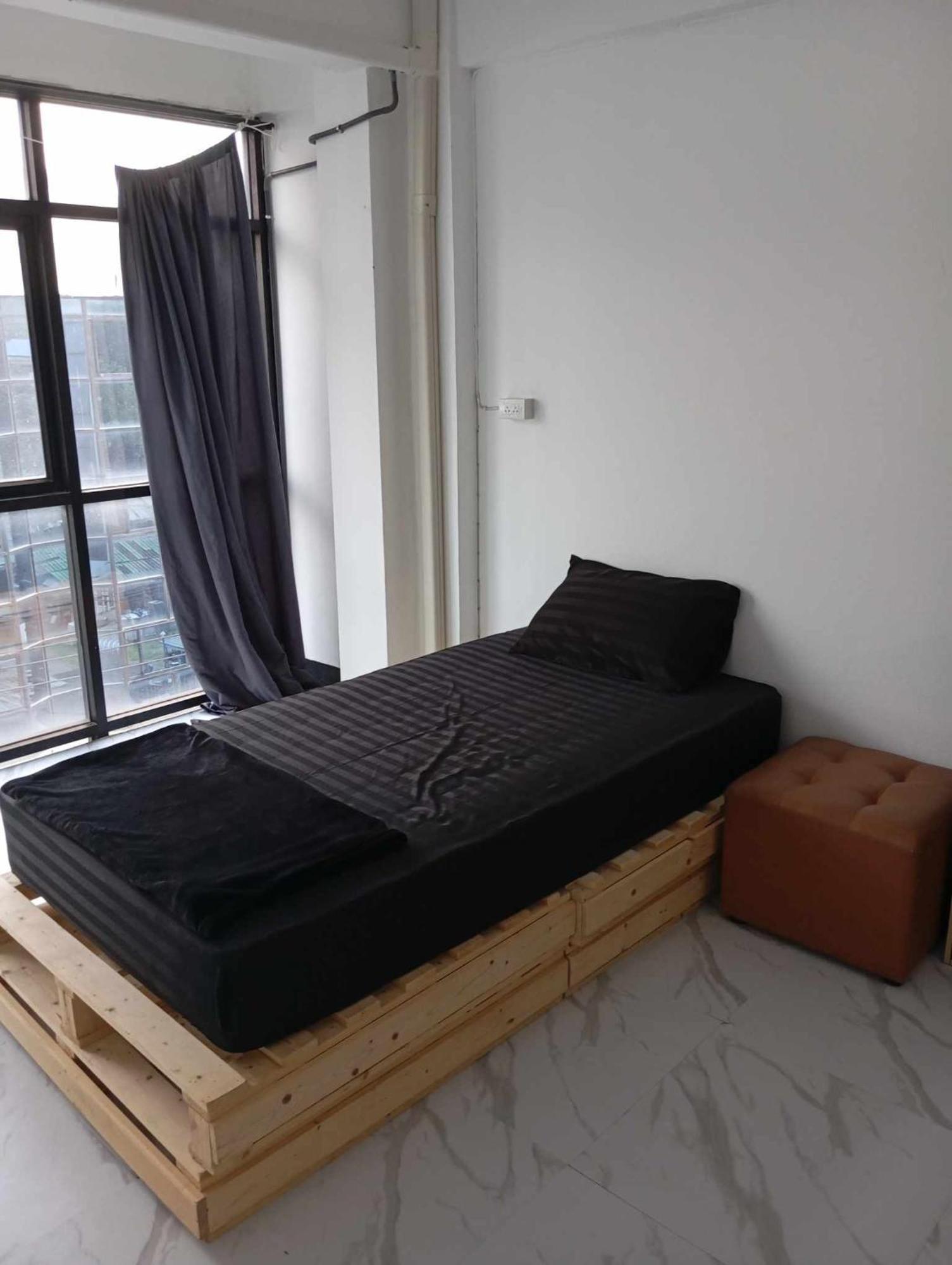 Lita Guesthouse Chiang Mai Buitenkant foto