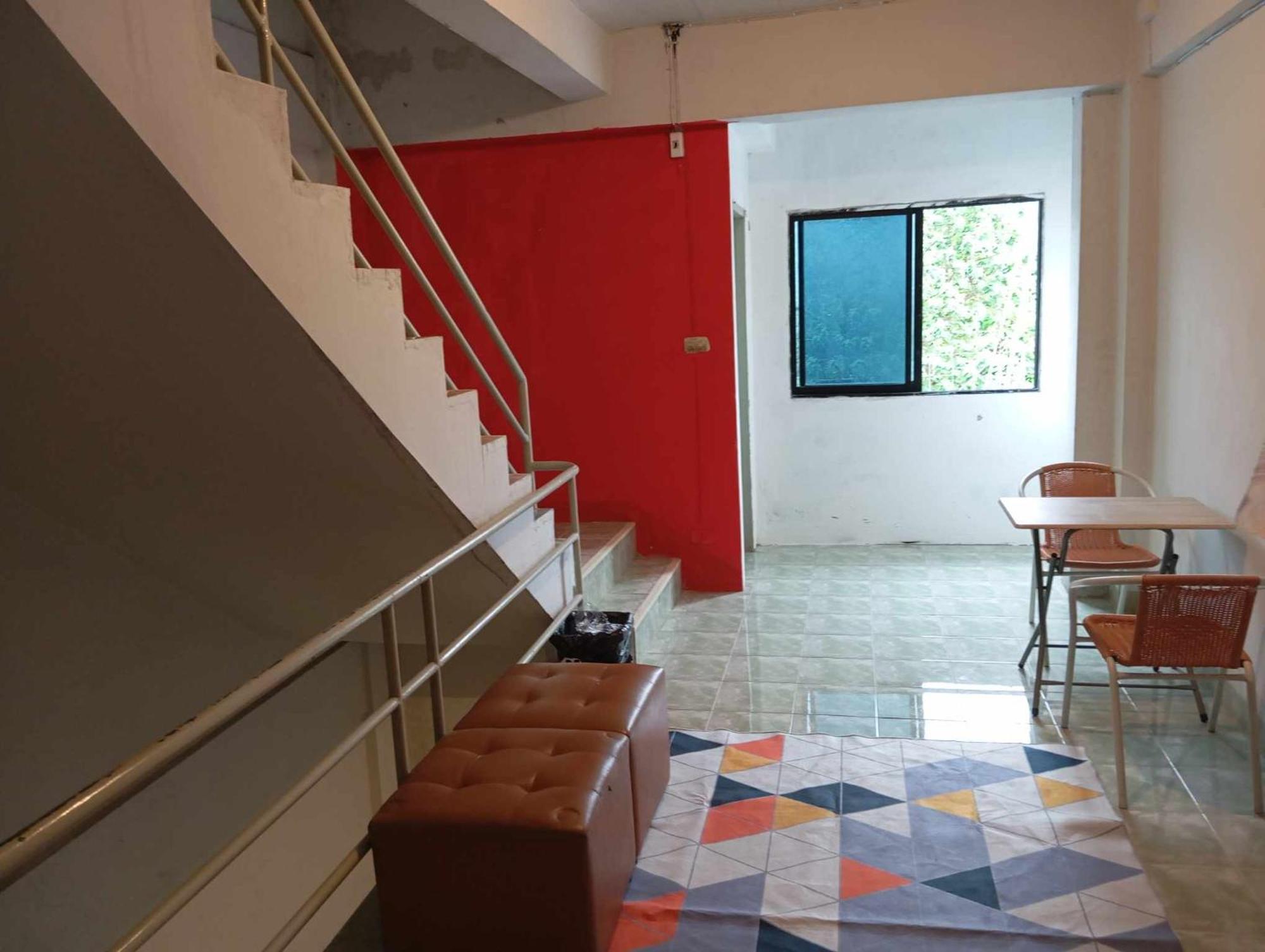 Lita Guesthouse Chiang Mai Buitenkant foto