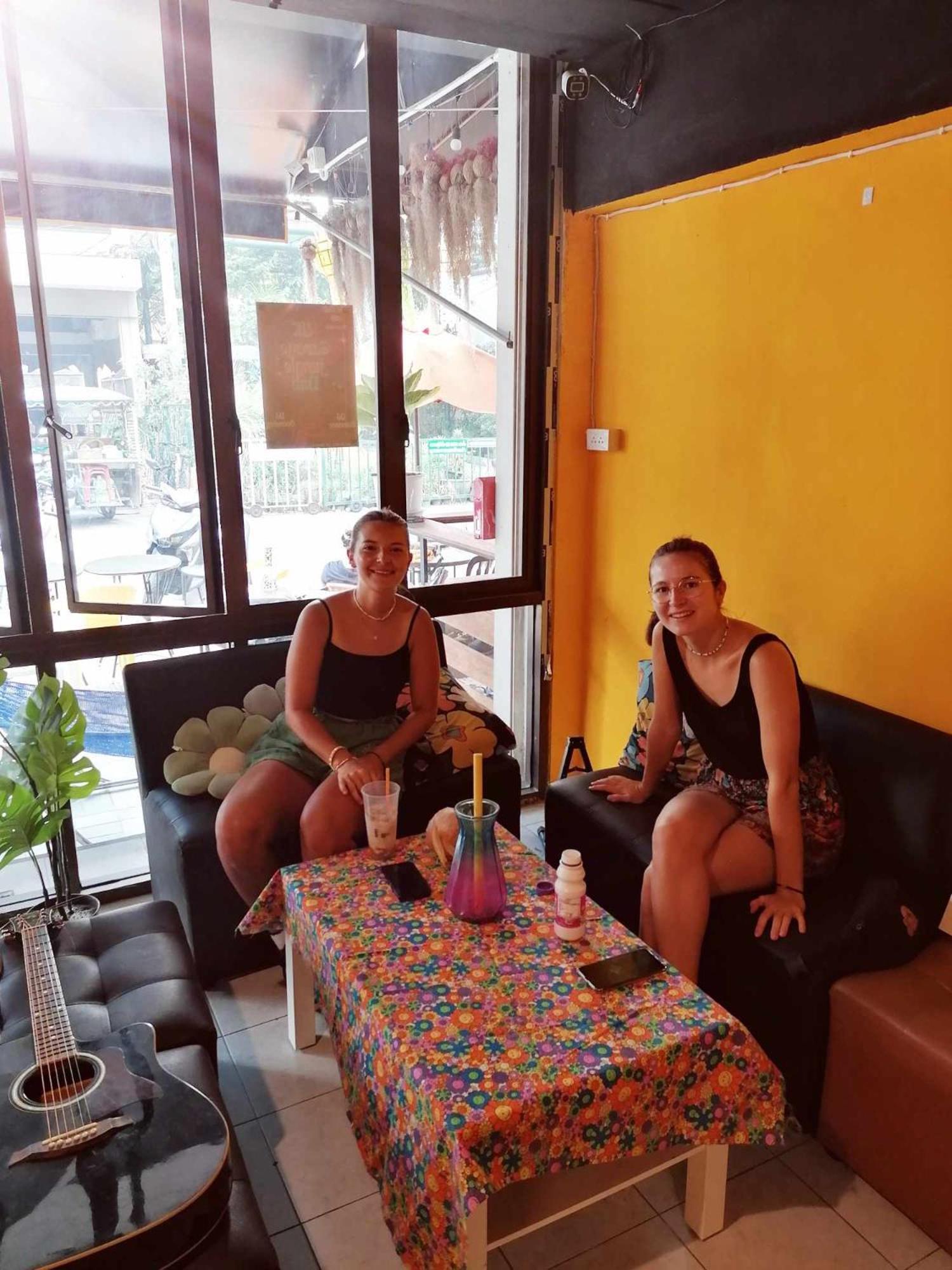 Lita Guesthouse Chiang Mai Buitenkant foto