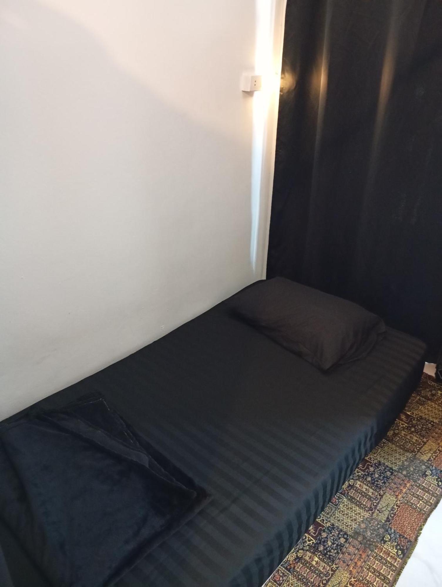 Lita Guesthouse Chiang Mai Buitenkant foto