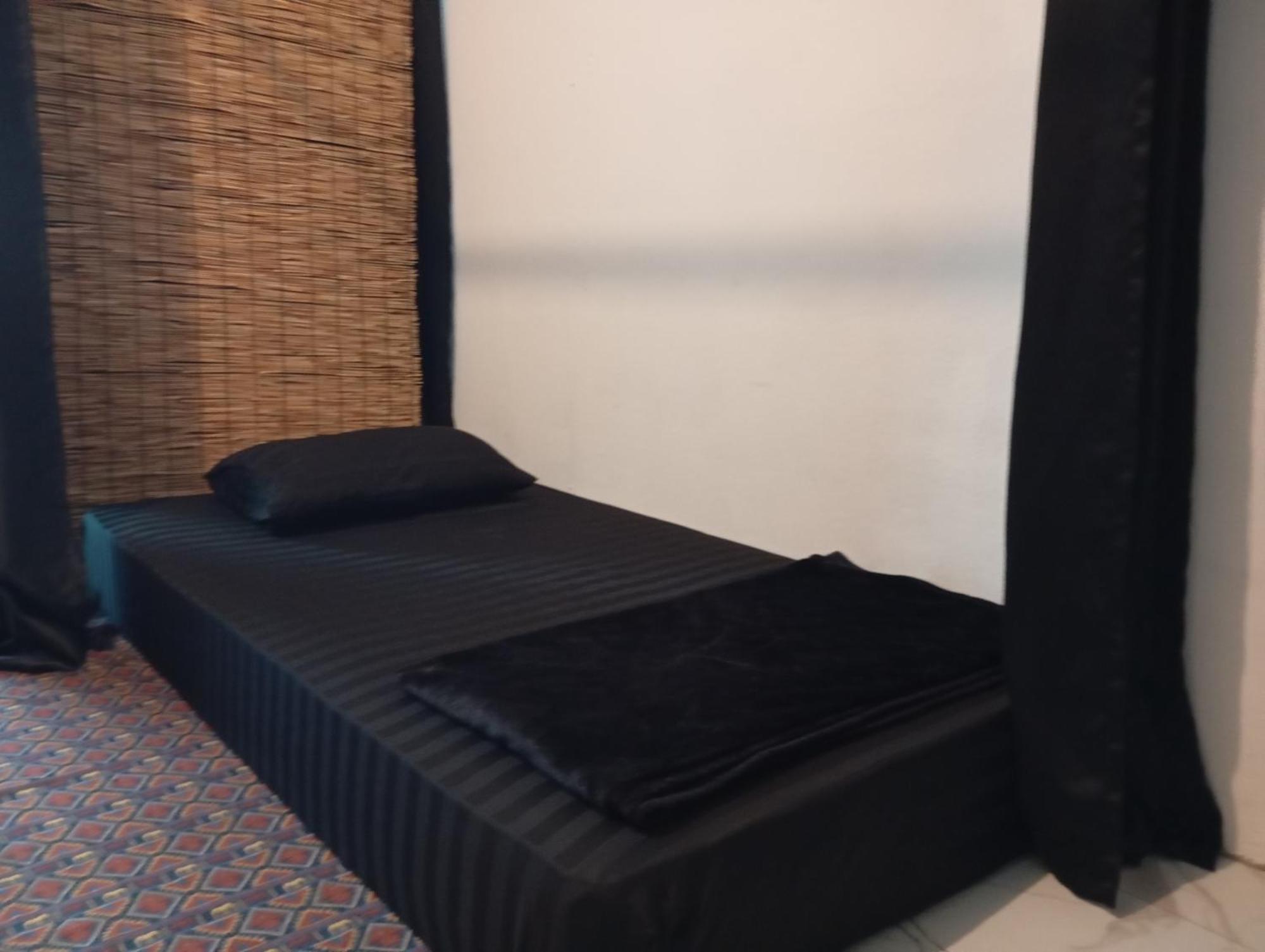 Lita Guesthouse Chiang Mai Buitenkant foto